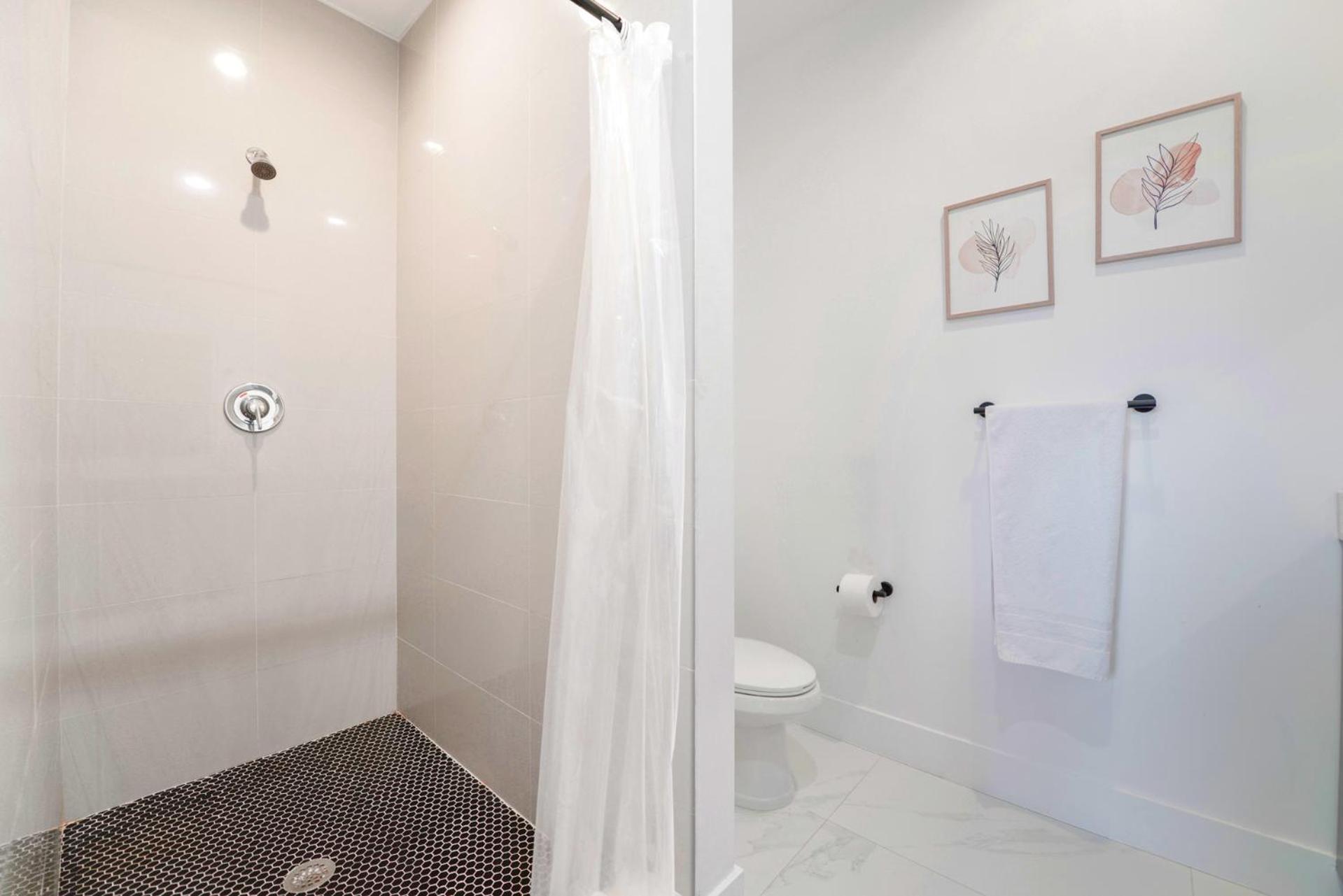 Wonderful 3 Bedrooms House, Spacious&bright Holiday home Miami